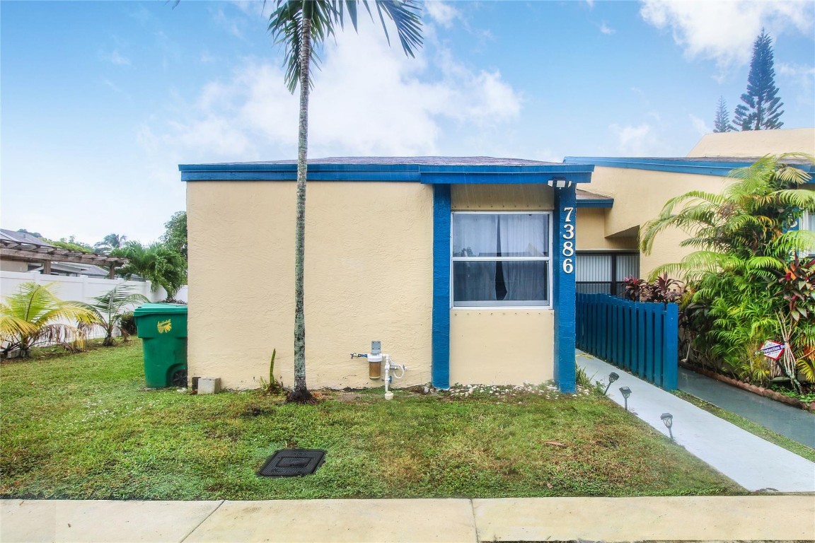 7386 NW 34th Street 7386, Lauderhill Unit: 7386