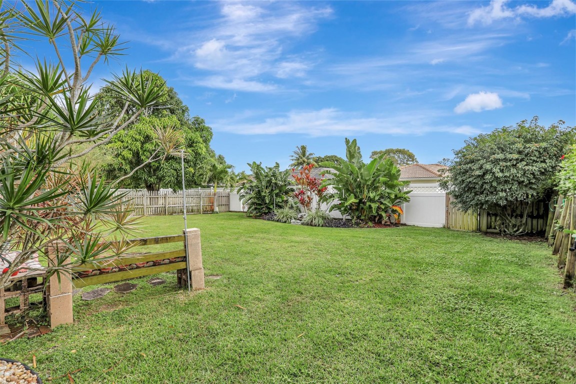 895 NW 87th Avenue, Coral Springs