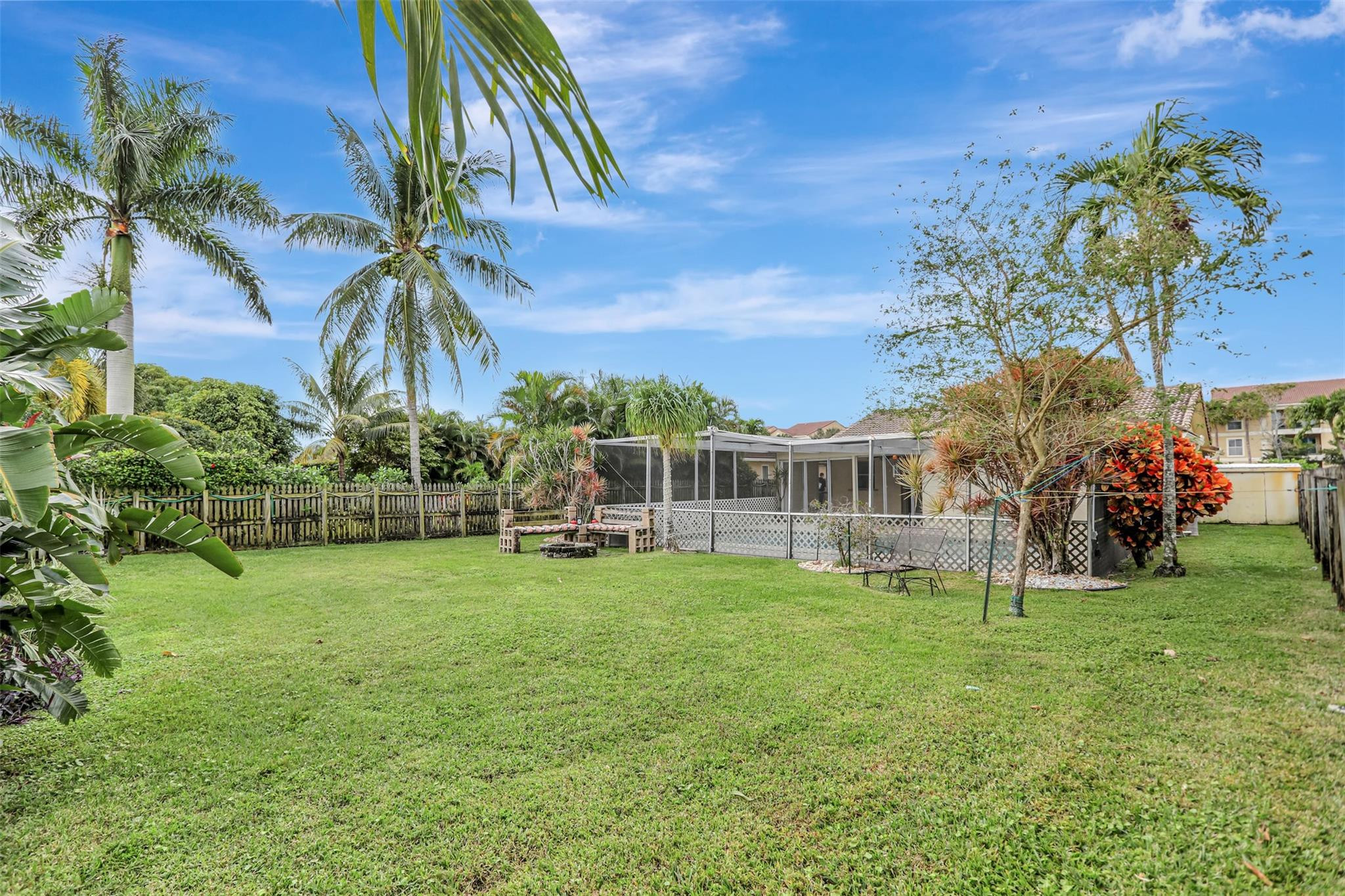 895 NW 87th Avenue, Coral Springs