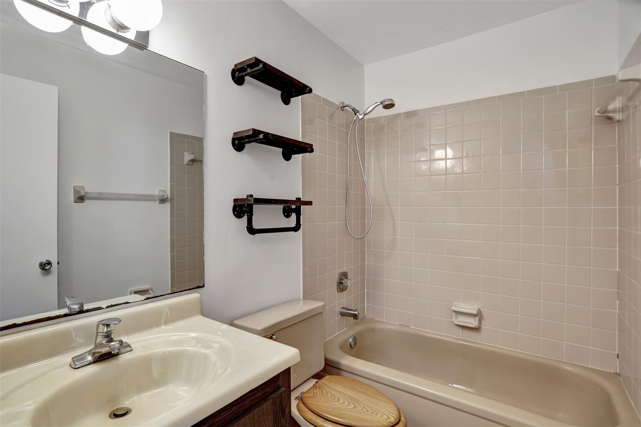 895 NW 87th Avenue, Coral Springs