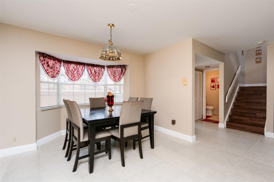 11341 Lakeview Drive 30, Coral Springs Unit: 30