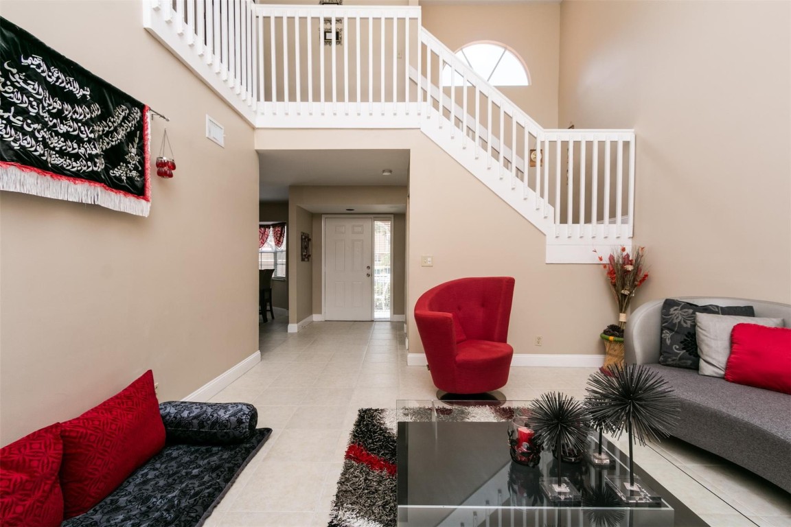 11341 Lakeview Drive 30, Coral Springs Unit: 30
