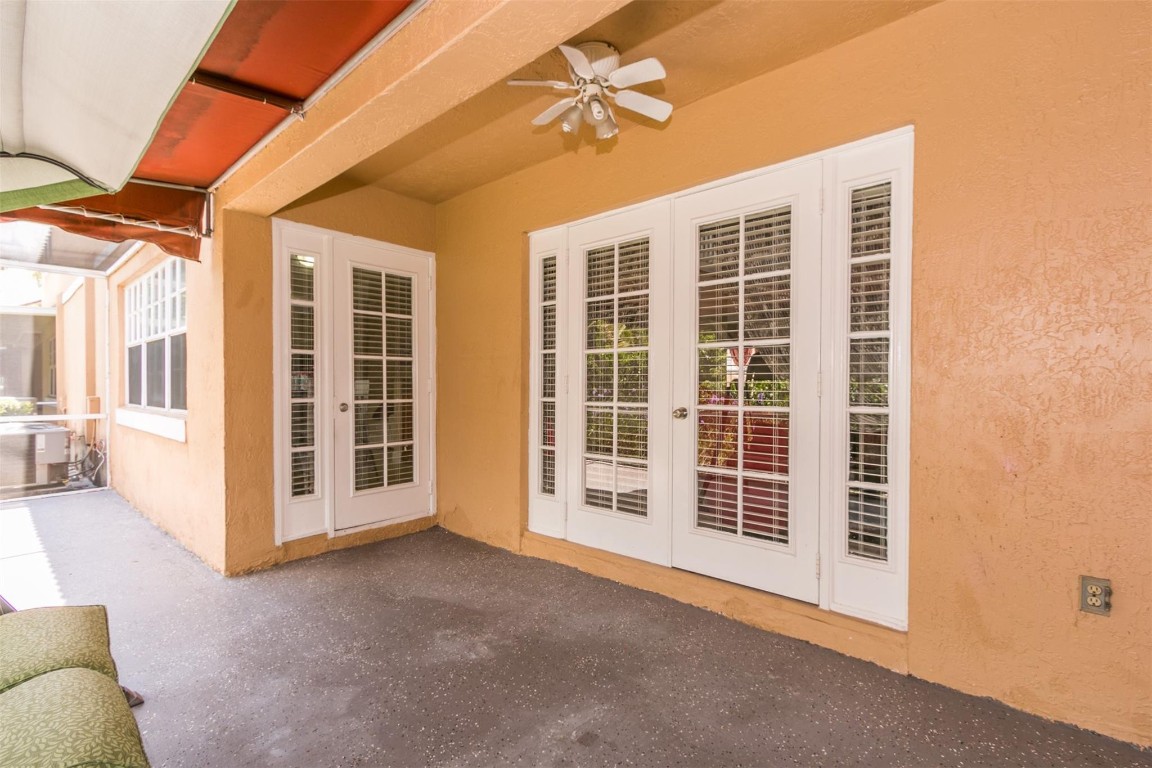 11341 Lakeview Drive 30, Coral Springs Unit: 30