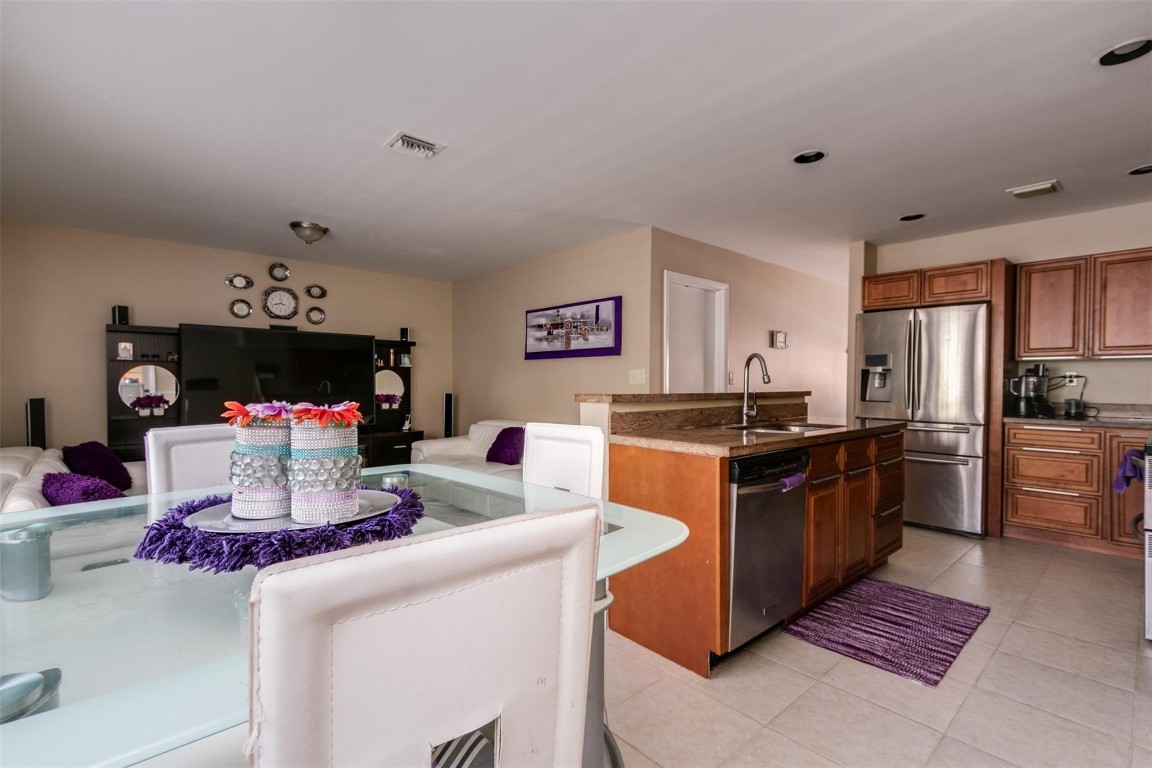 11341 Lakeview Drive 30, Coral Springs Unit: 30