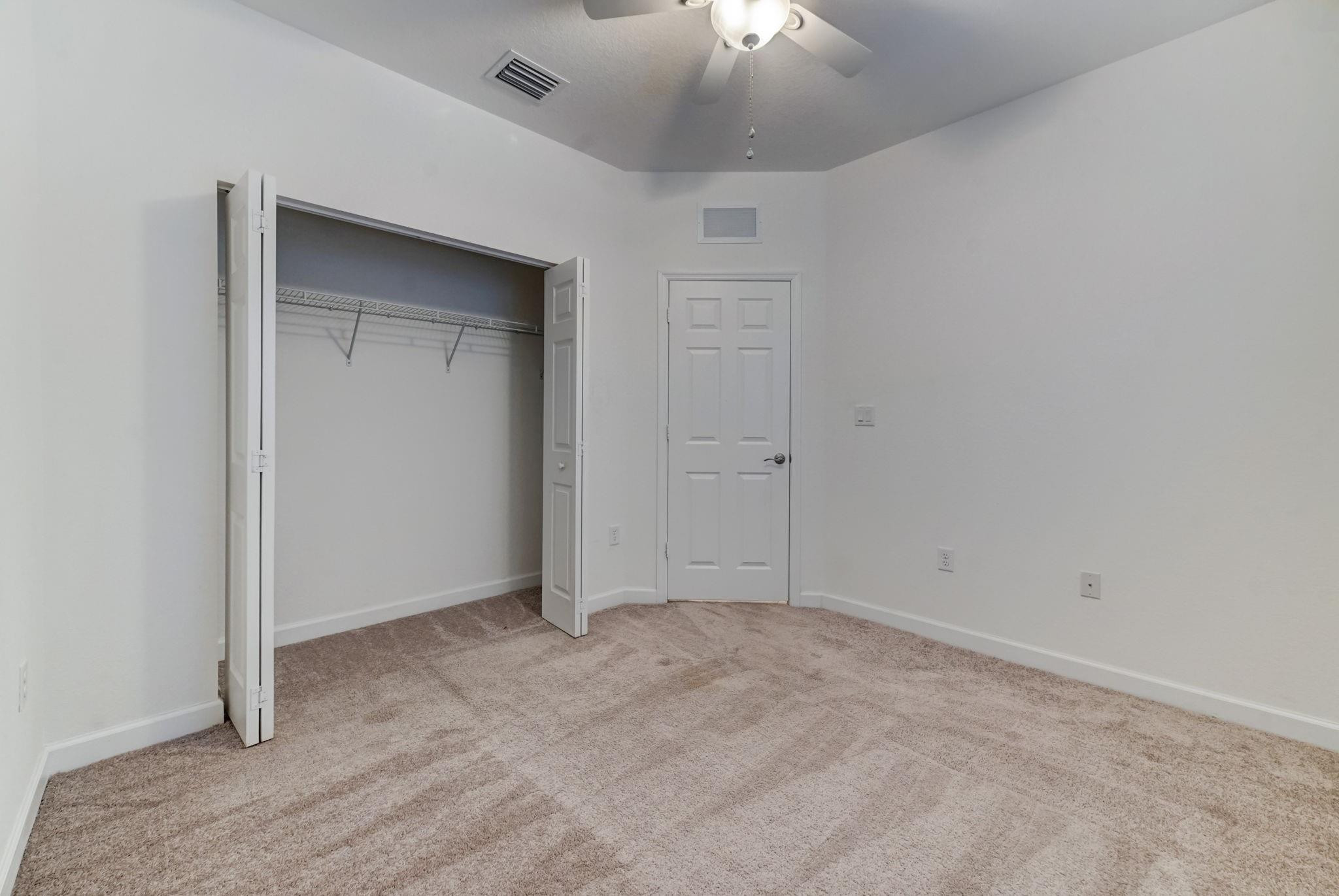 2735 NW 54th Ave