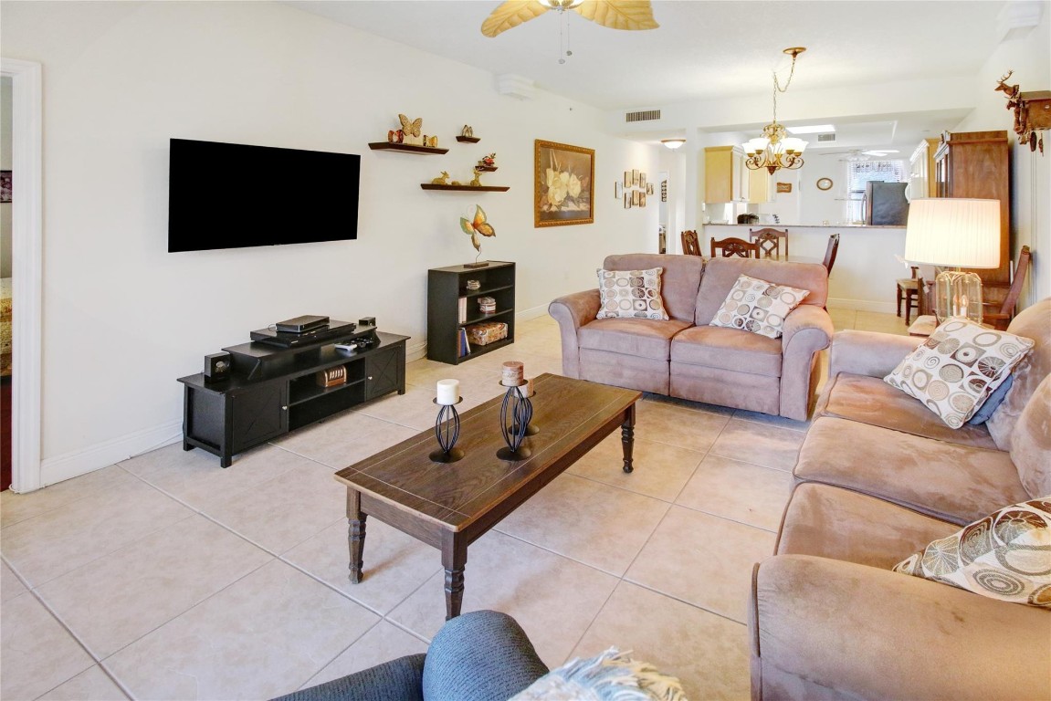 6716 Coral Lake Drive 6716, Margate Unit: 6716