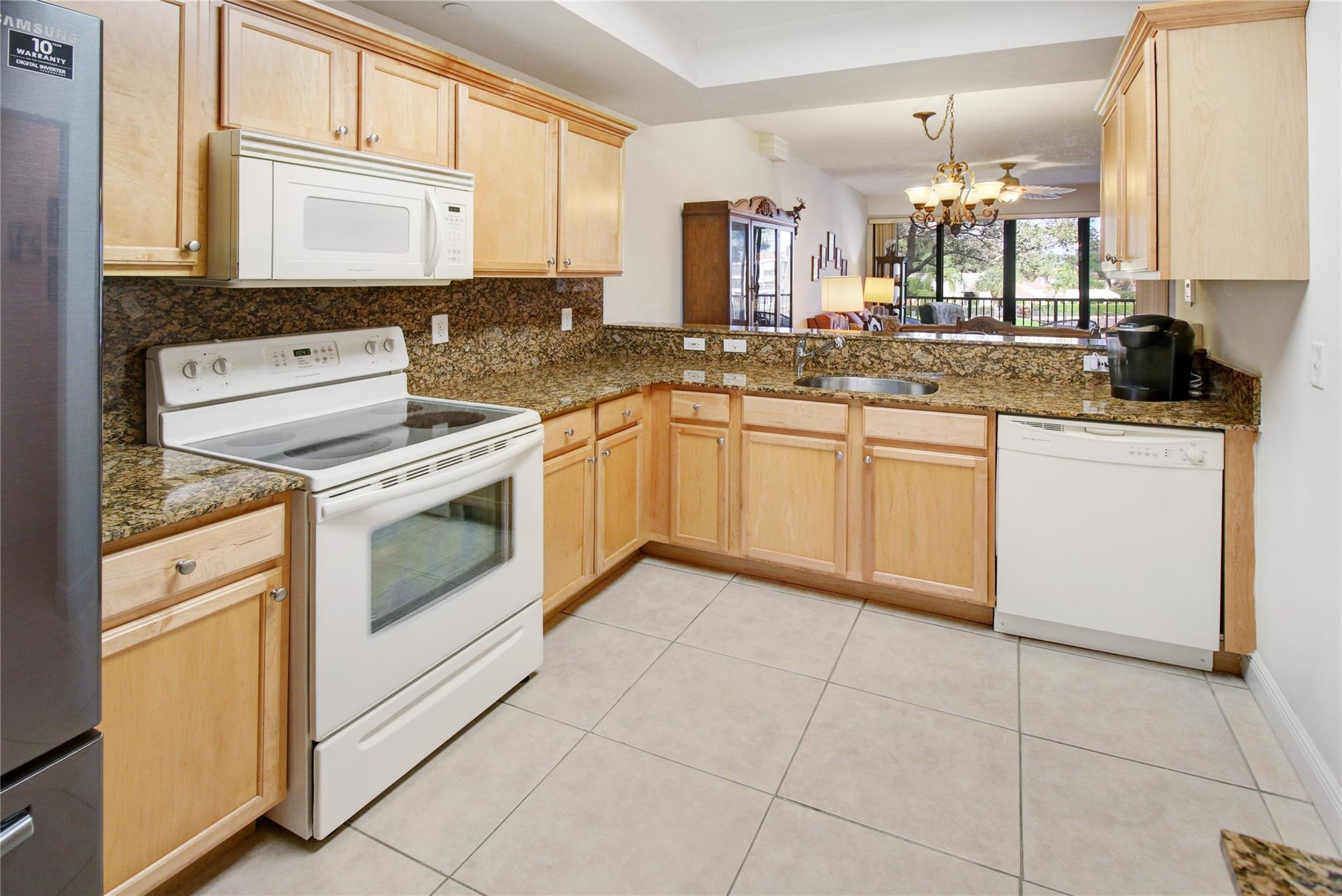 6716 Coral Lake Drive 6716, Margate Unit: 6716