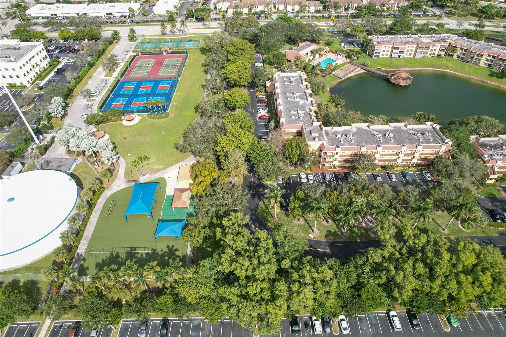 6716 Coral Lake Drive 6716, Margate Unit: 6716