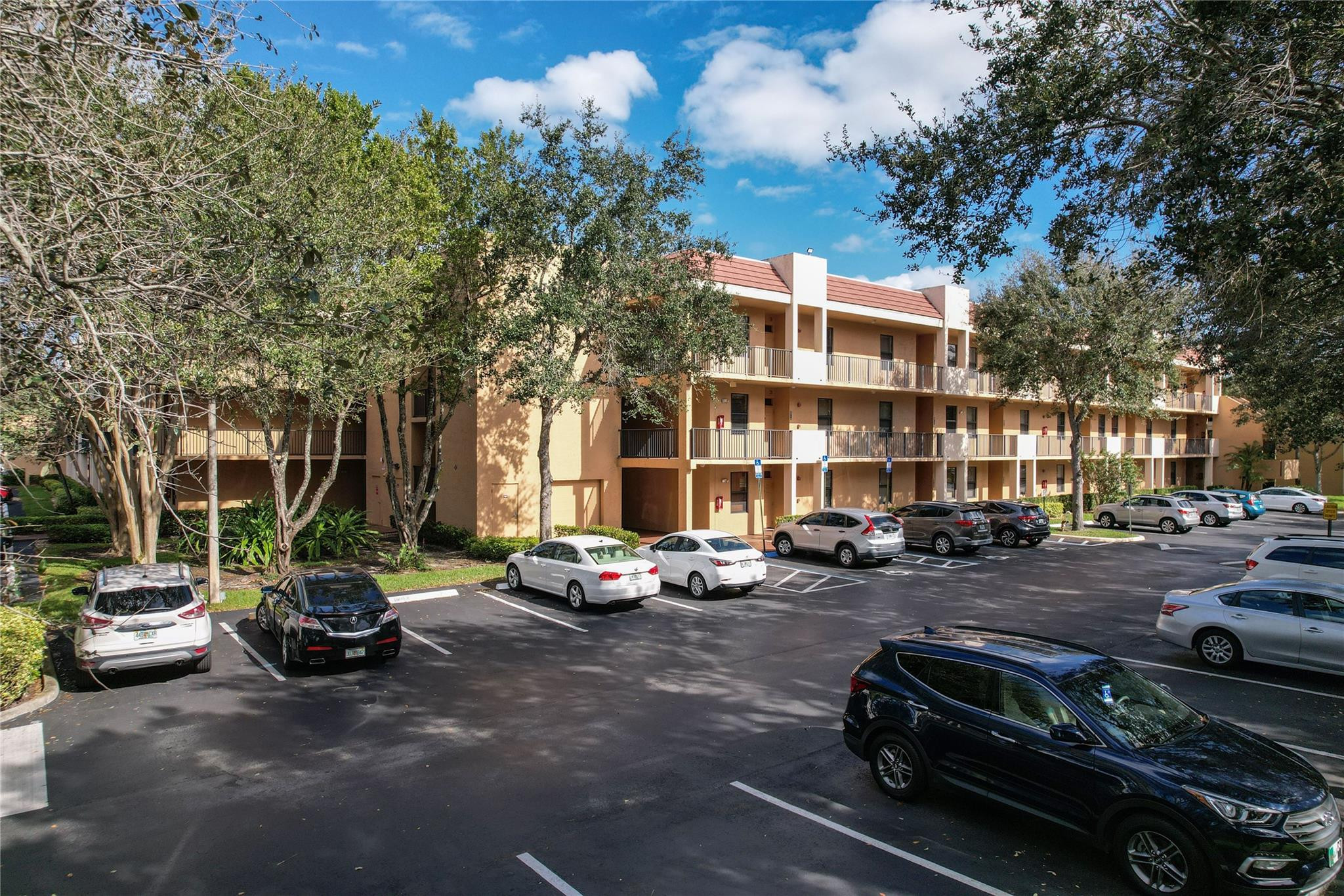 6716 Coral Lake Drive 6716, Margate Unit: 6716