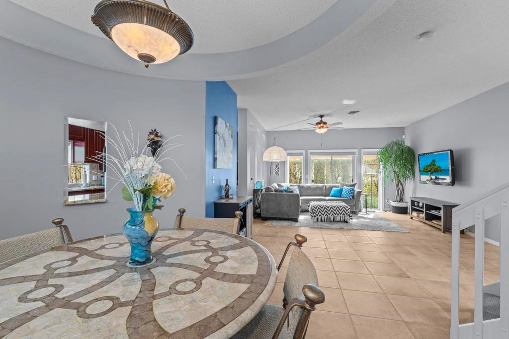 11381 Lakeview Drive, Coral Springs