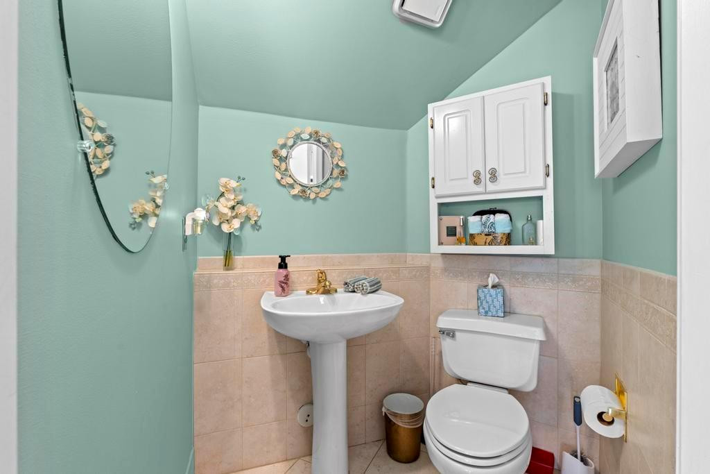 11381 Lakeview Drive, Coral Springs