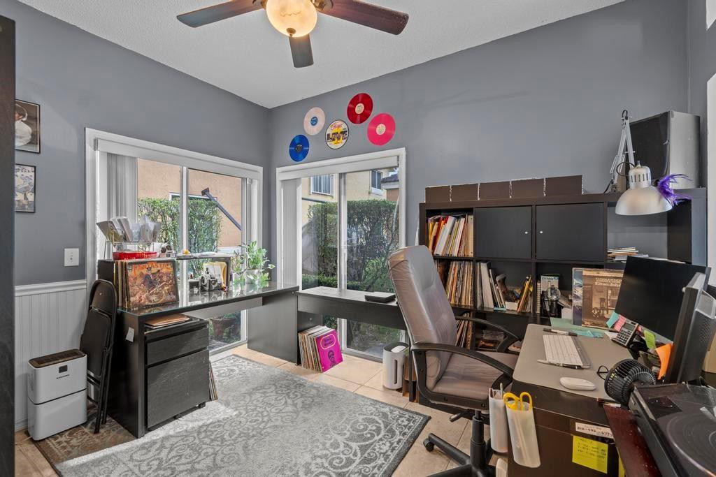 11381 Lakeview Drive, Coral Springs