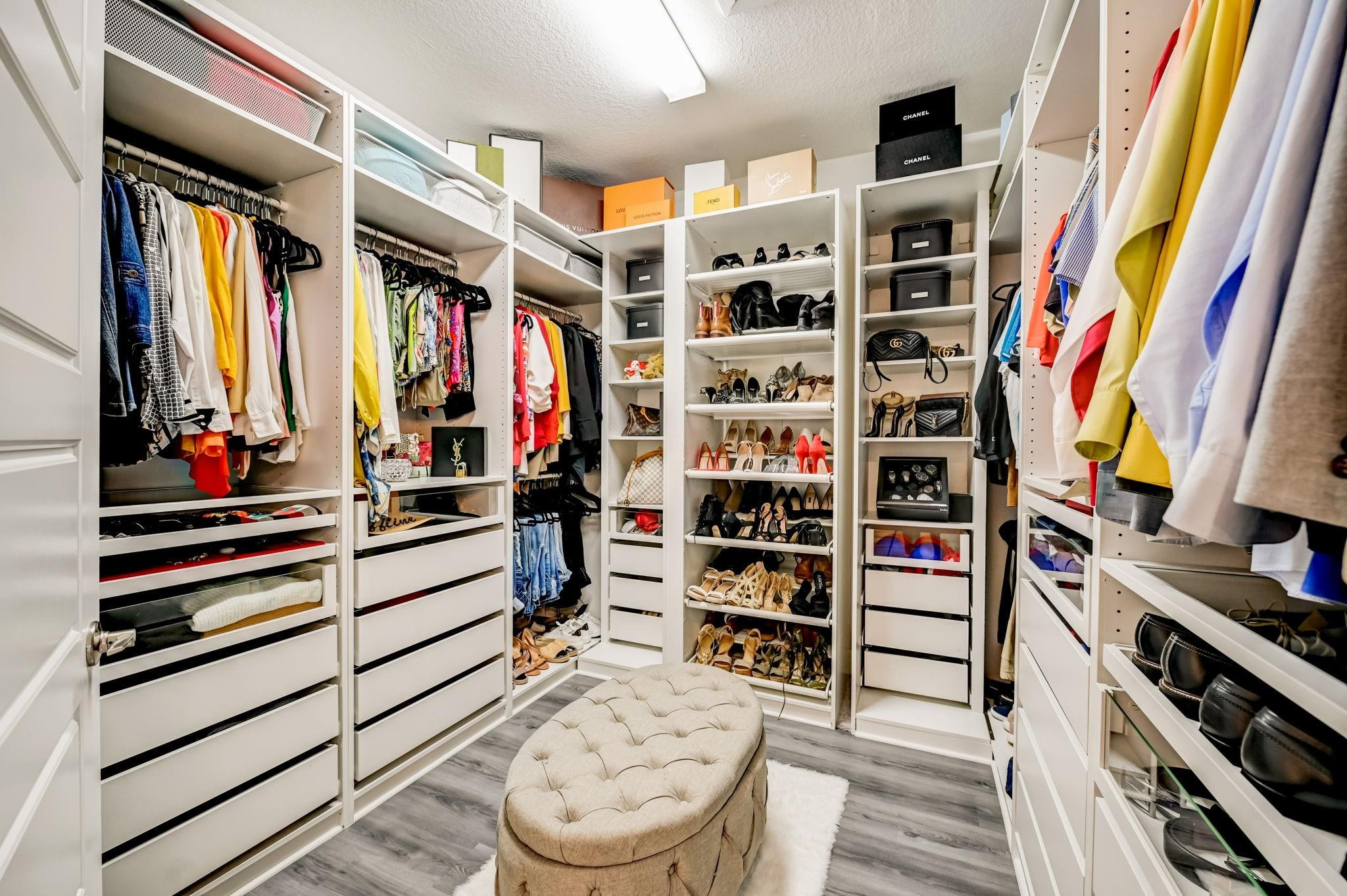 8685 Pacifica Ln