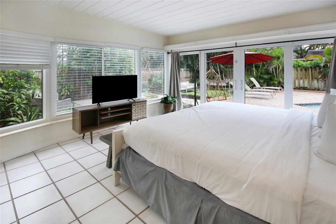 1642 NE 8th Street, Fort Lauderdale