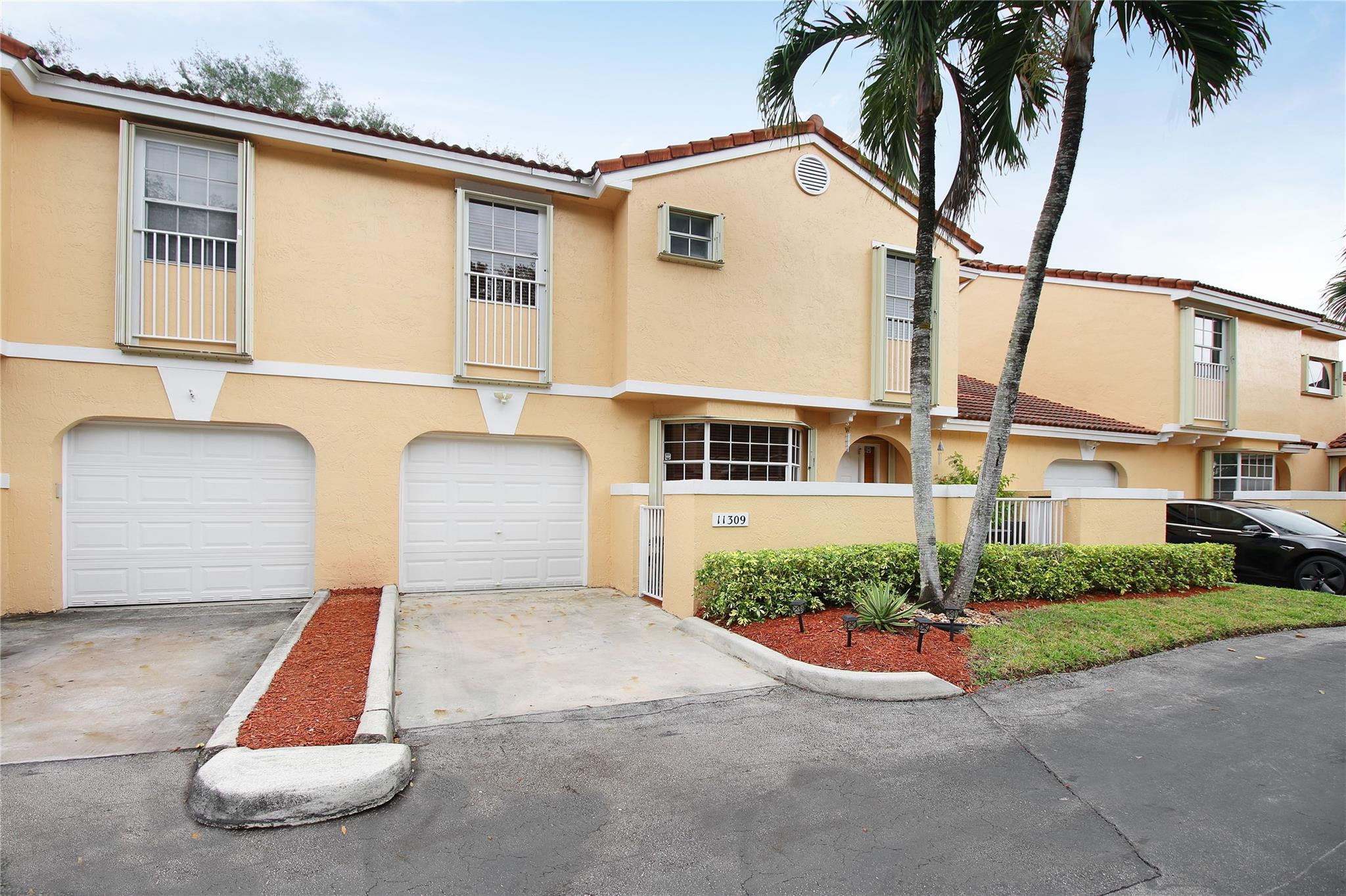 11309 Lakeview Drive 5-M, Coral Springs Unit: 5-M