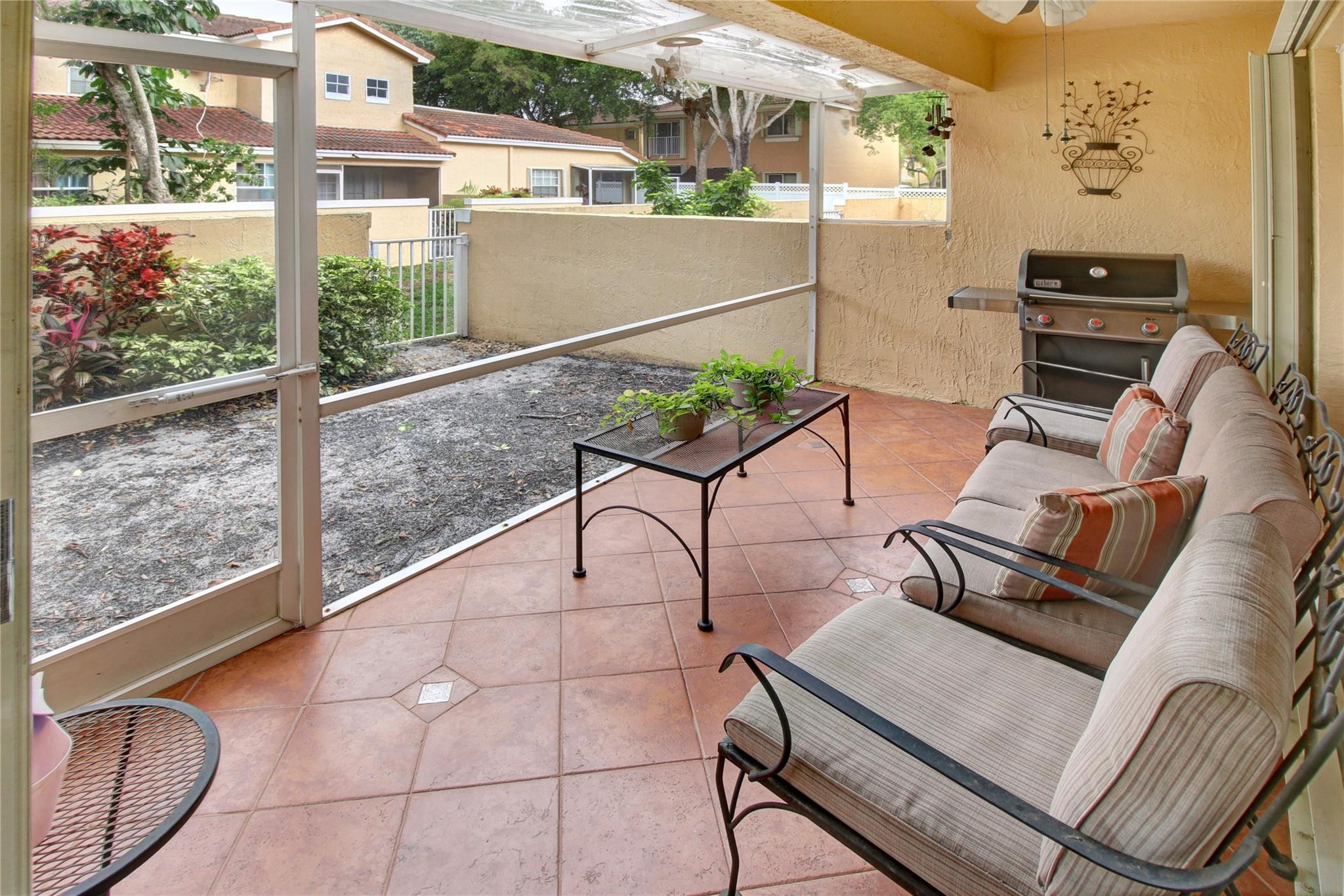 11309 Lakeview Drive 5-M, Coral Springs Unit: 5-M