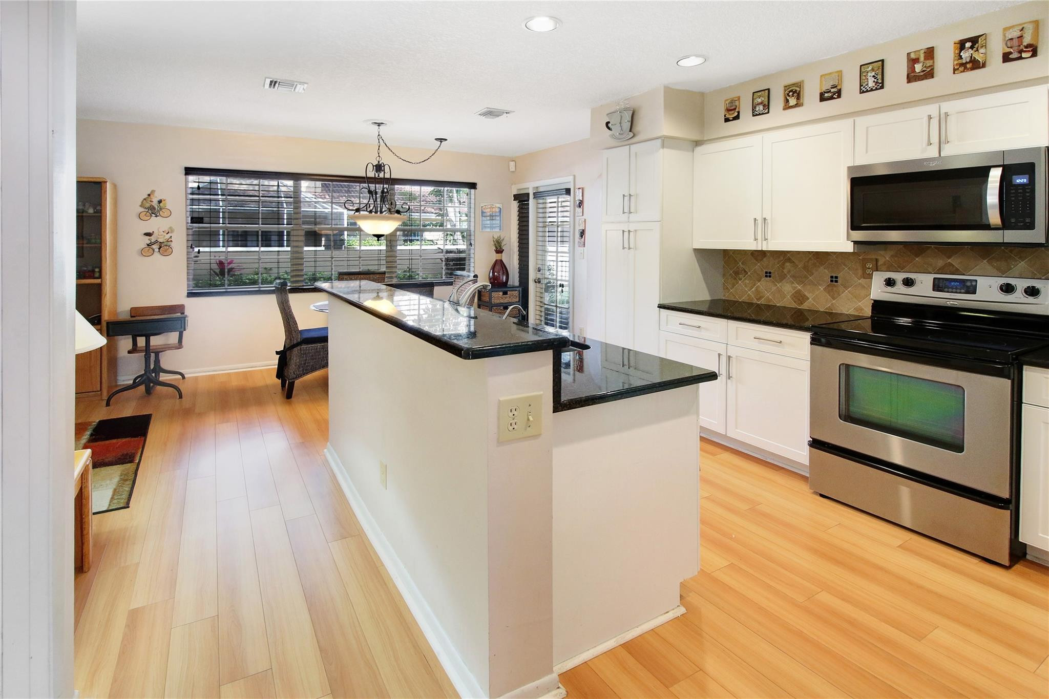 11309 Lakeview Drive 5-M, Coral Springs Unit: 5-M