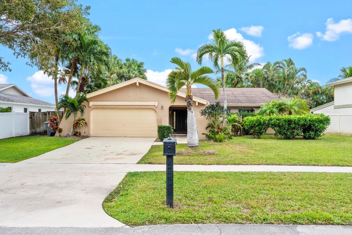 17751 Briar Patch Trail, Boca Raton