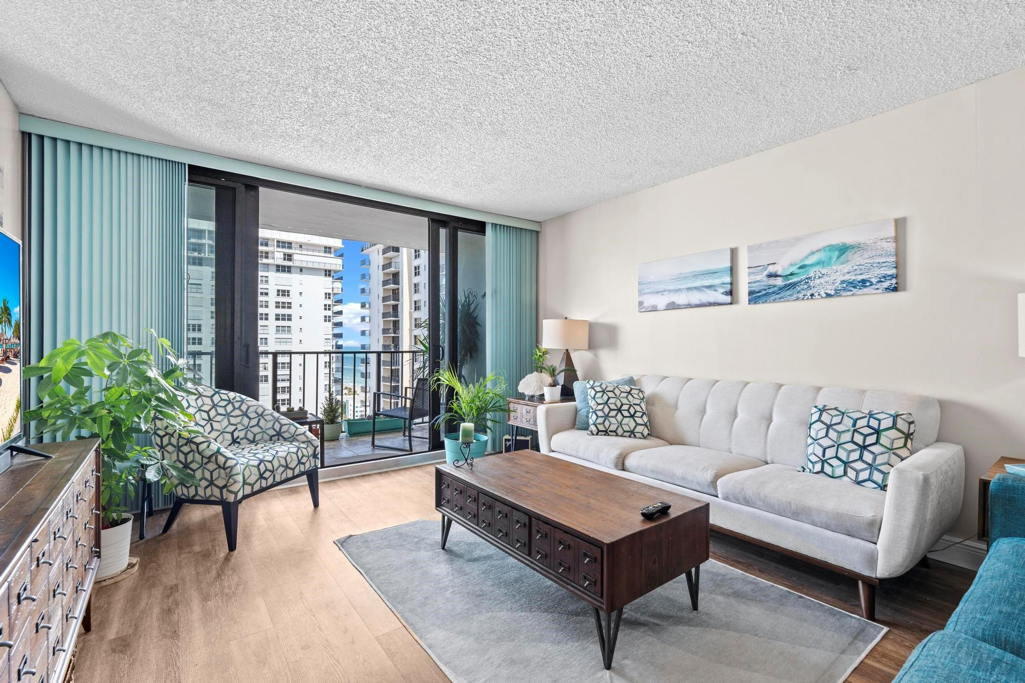 2401 S Ocean Drive 2005, Hollywood Unit: 2005