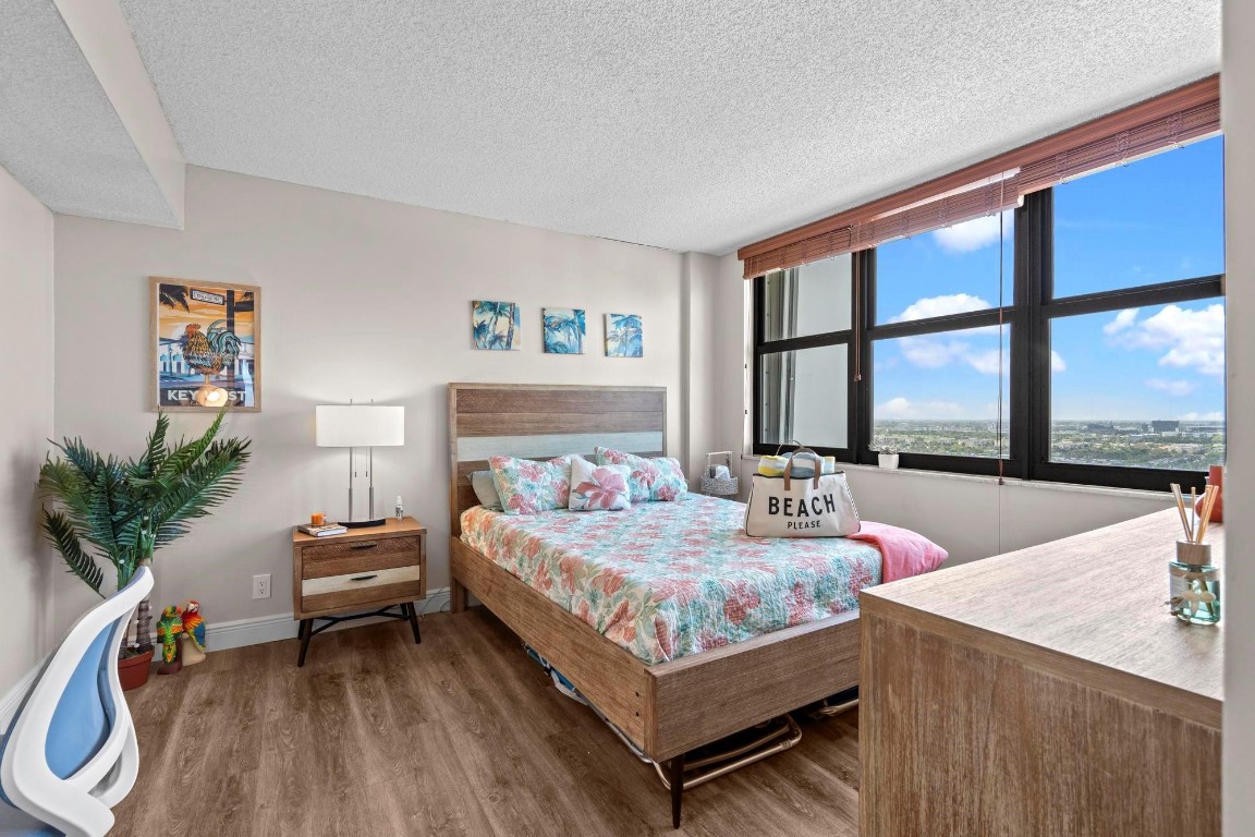 2401 S Ocean Drive 2005, Hollywood Unit: 2005