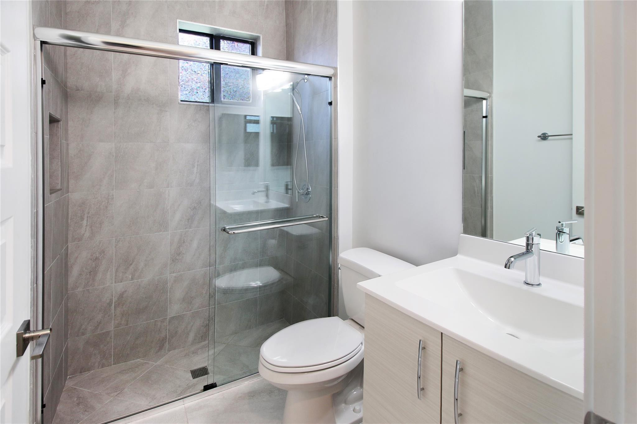 10554 N Lago Vista Cir