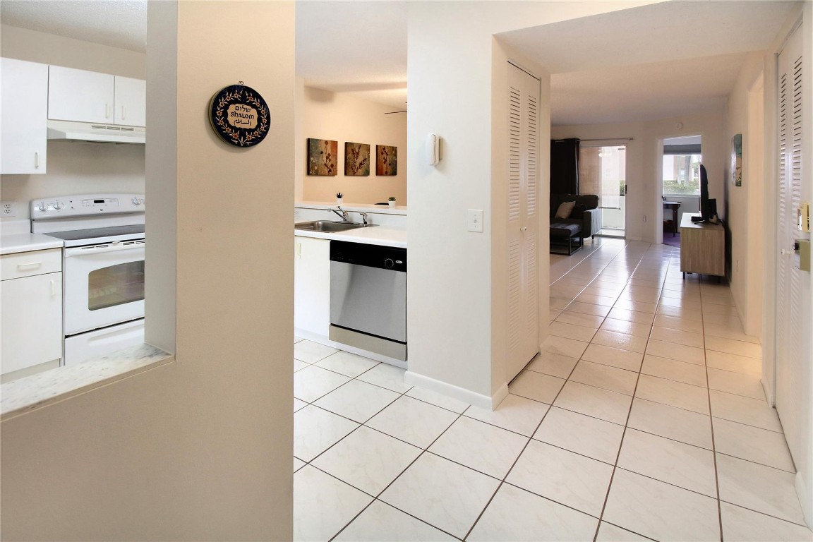 7703 Trent Drive 102, Tamarac Unit: 102