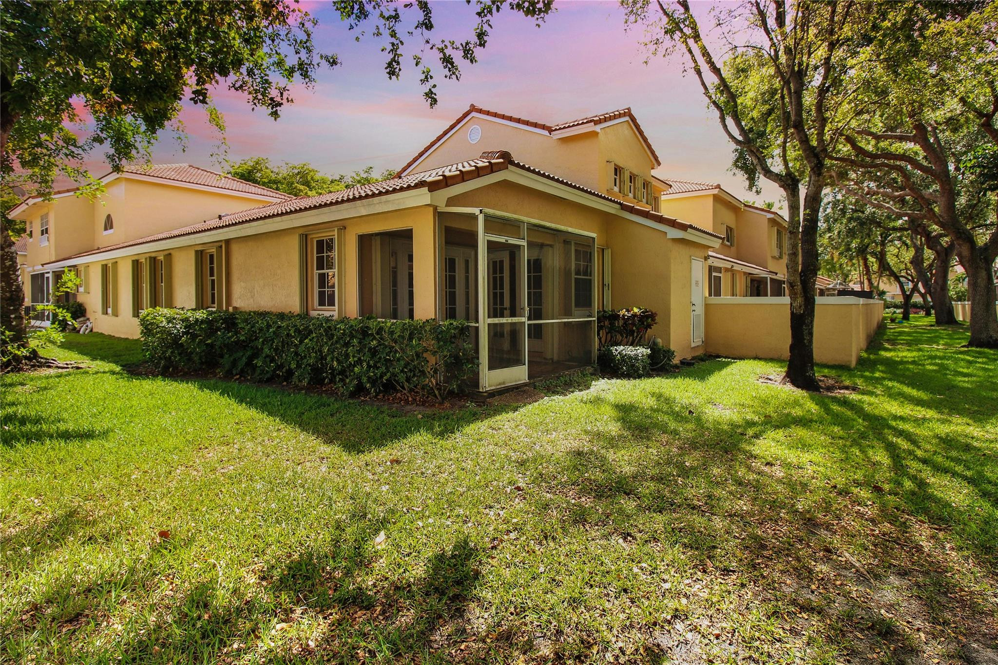 11305 Lakeview 7-M, Coral Springs Unit: 7-M