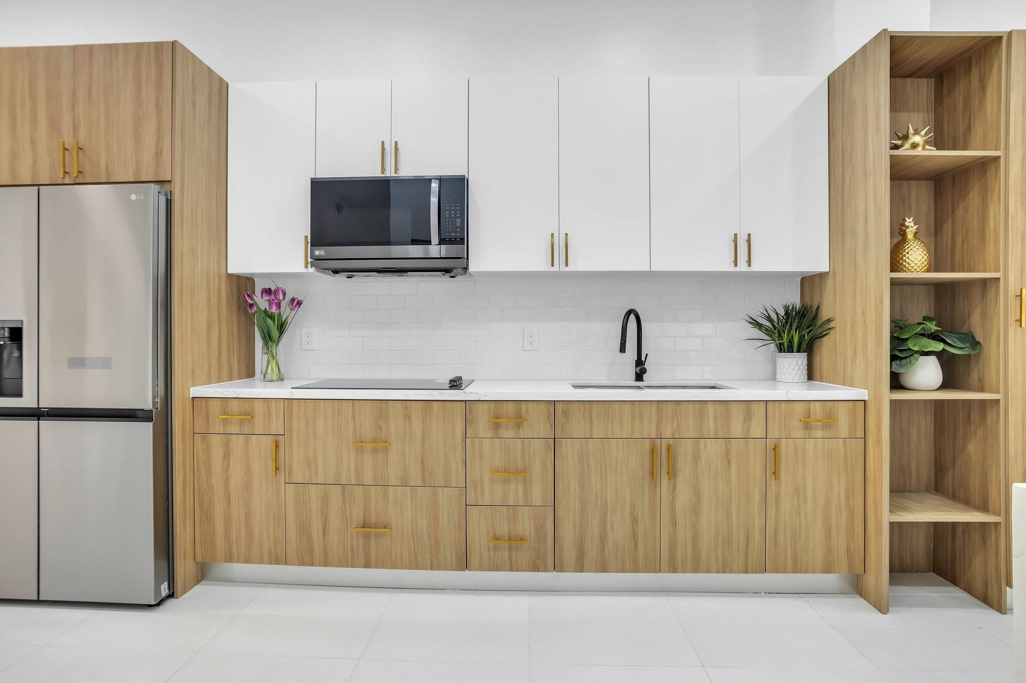 11305 Lakeview 7-M, Coral Springs Unit: 7-M