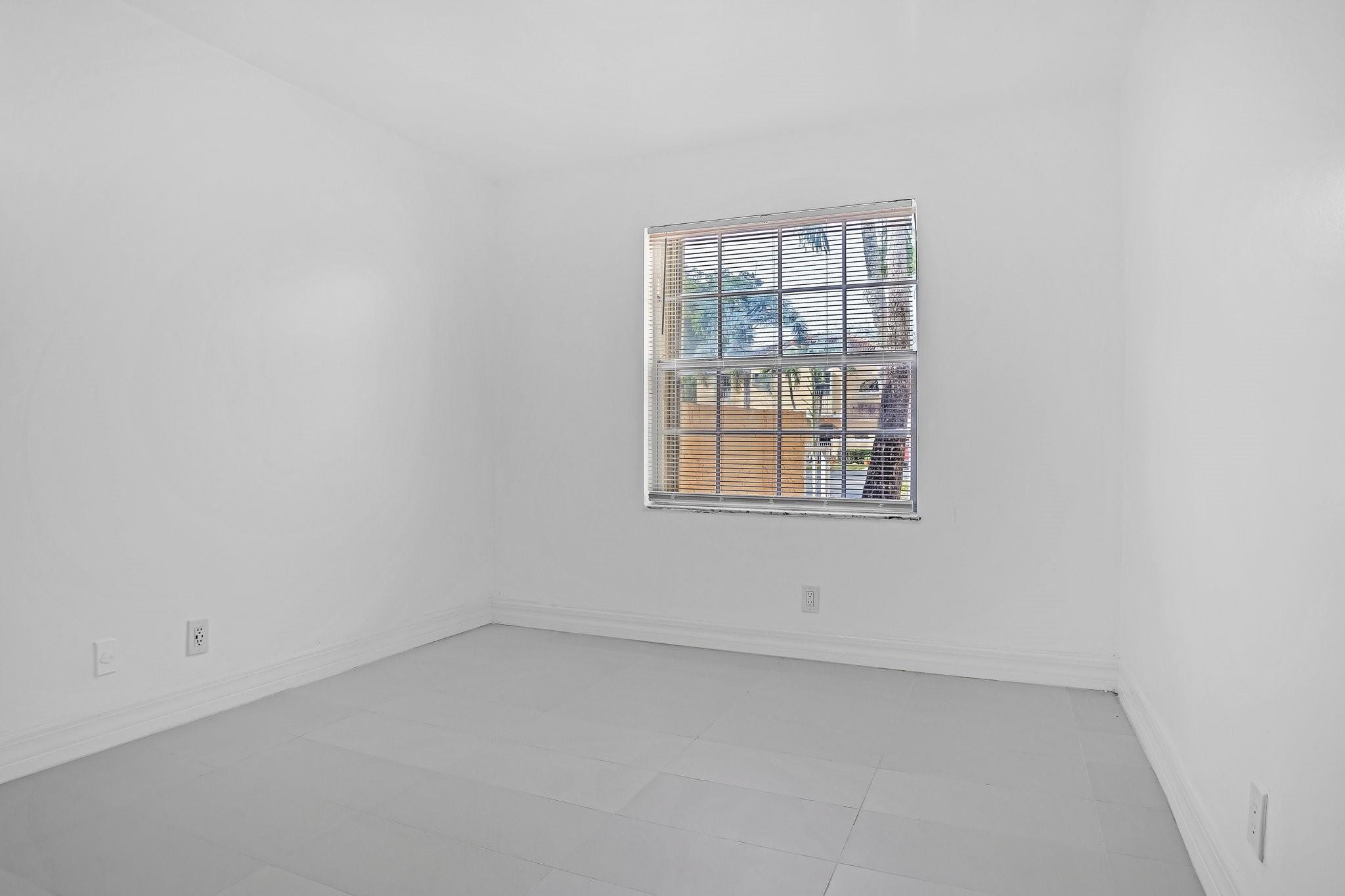 11305 Lakeview 7-M, Coral Springs Unit: 7-M