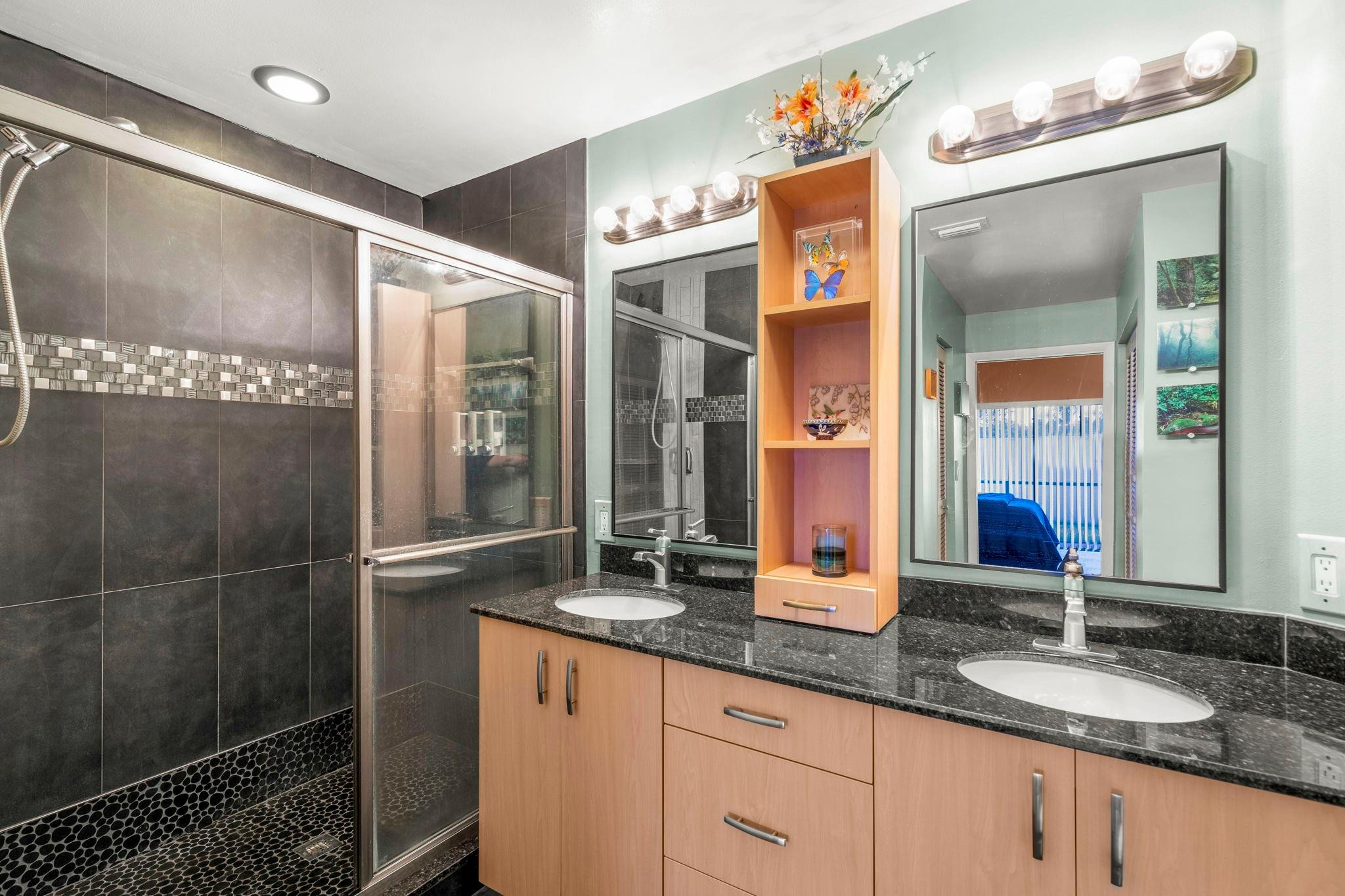 6770 N Pine Island Road, Tamarac