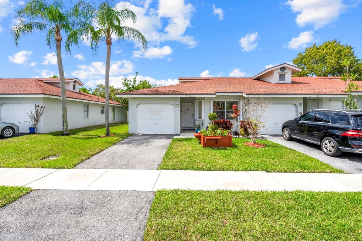 6770 N Pine Island Road, Tamarac