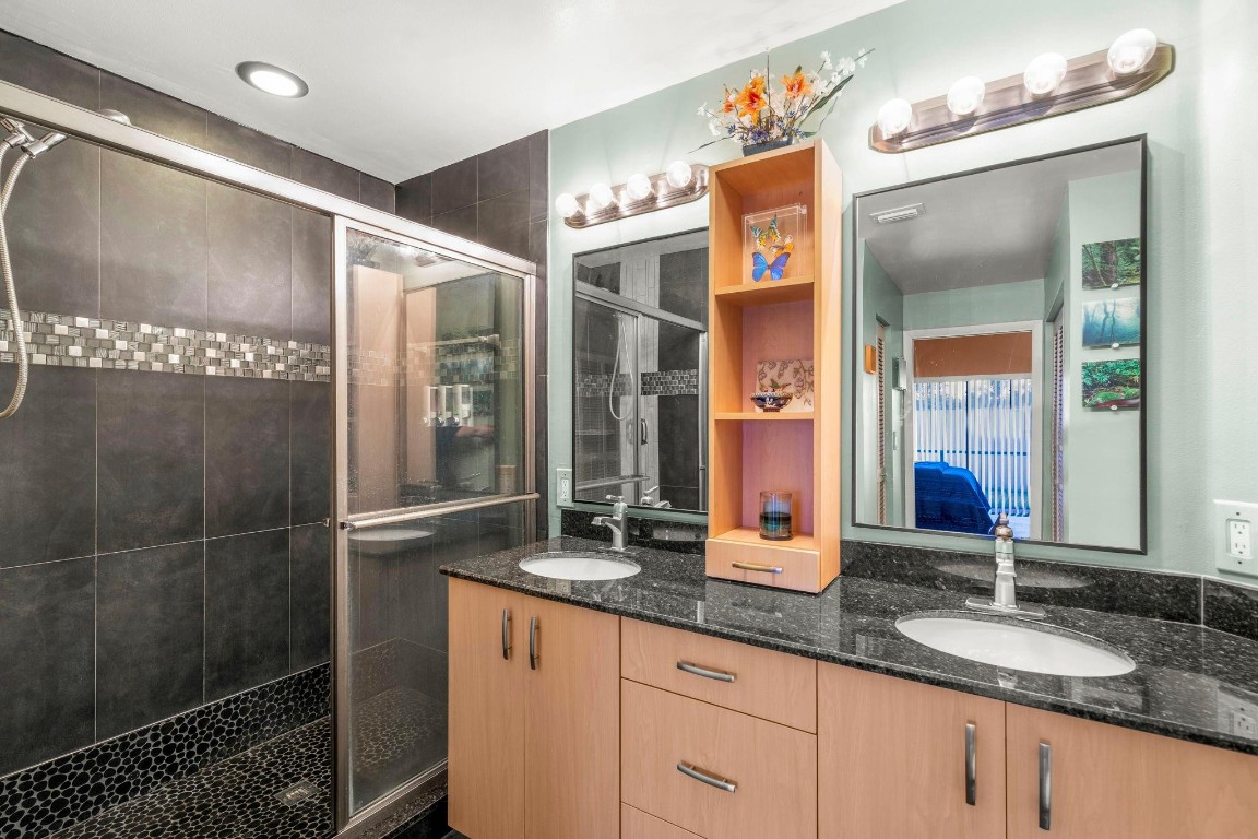 6770 N Pine Island Road, Tamarac