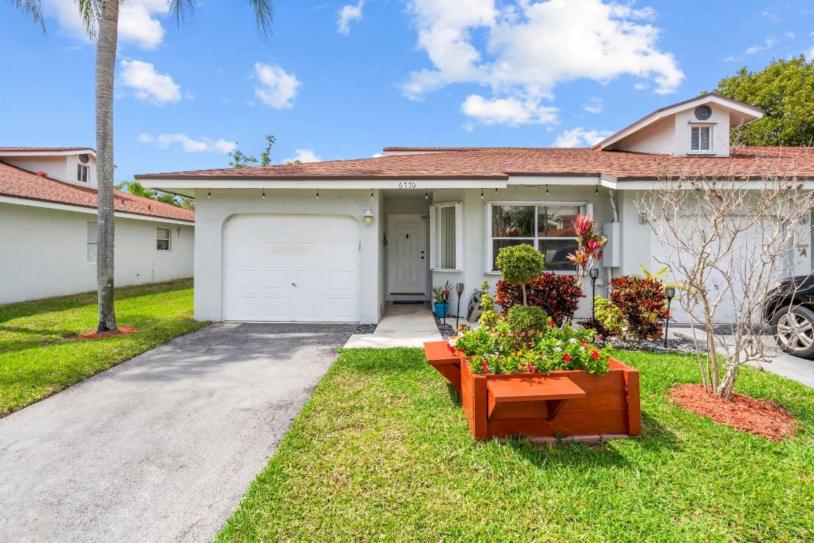 6770 N Pine Island Road, Tamarac