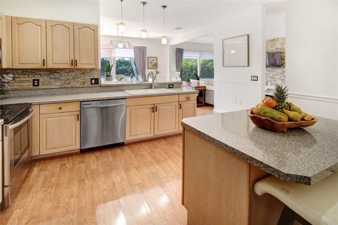 5408 Eagle Cay Way, Coconut Creek