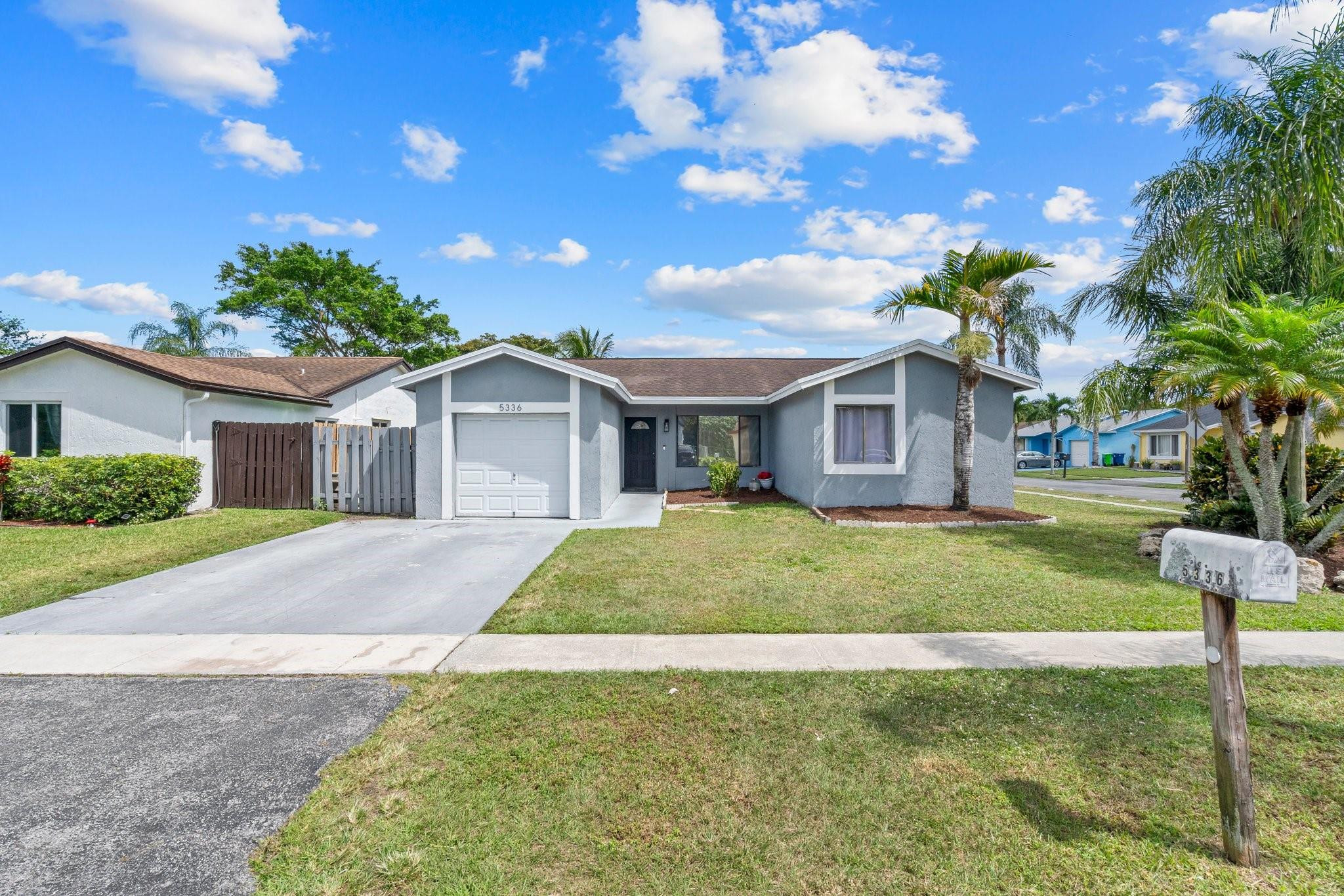 5336 NW 93rd Terrace, Sunrise