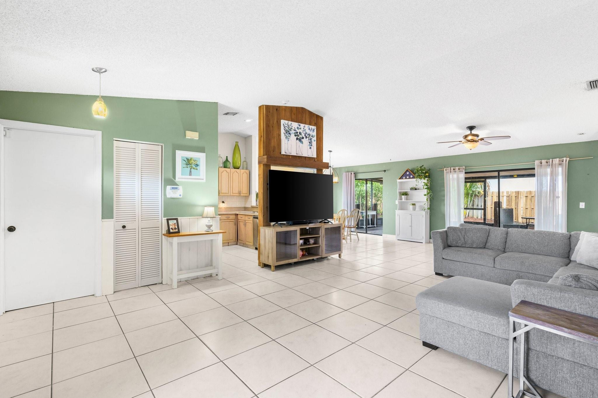 5336 NW 93rd Terrace, Sunrise