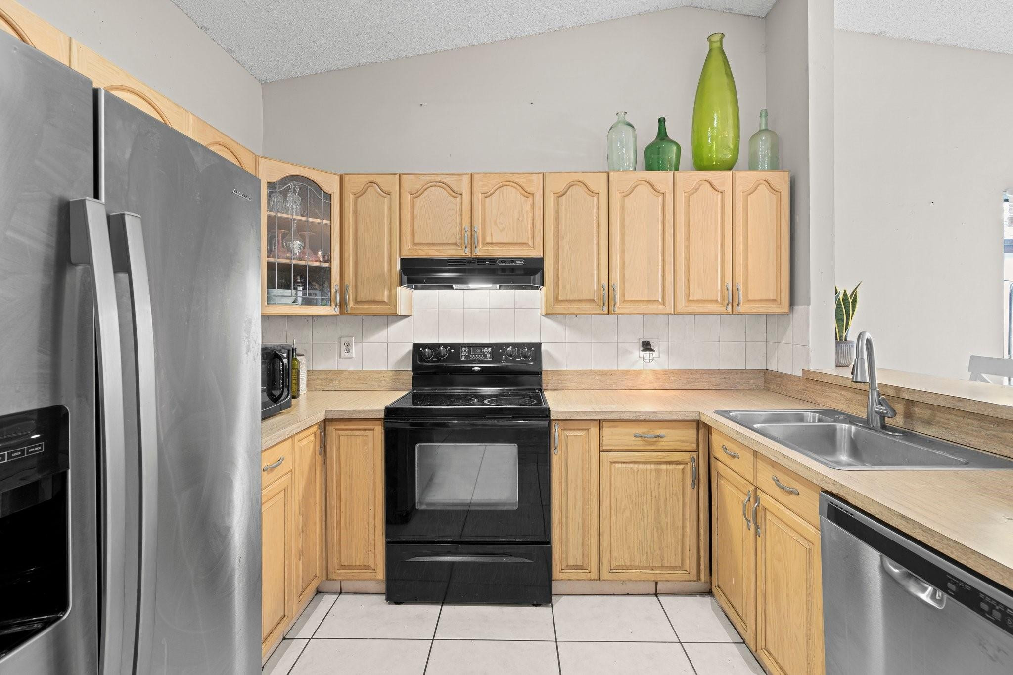 5336 NW 93rd Terrace, Sunrise