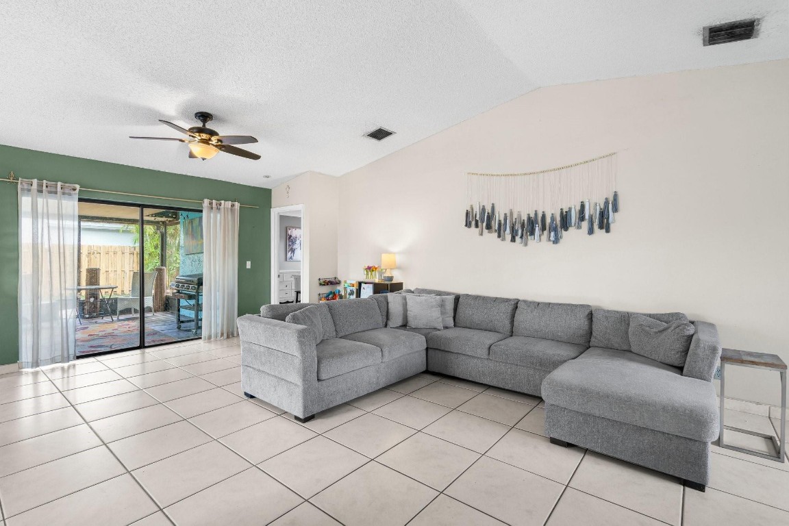 5336 NW 93rd Terrace, Sunrise