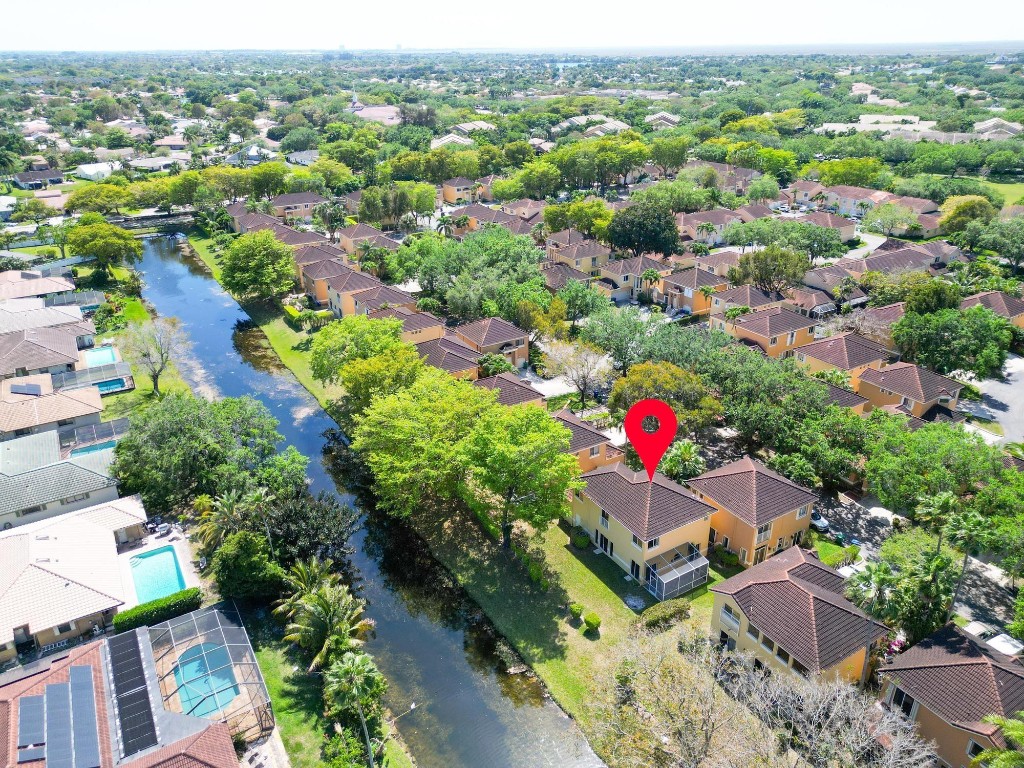 11249 Lakeview Drive, Coral Springs