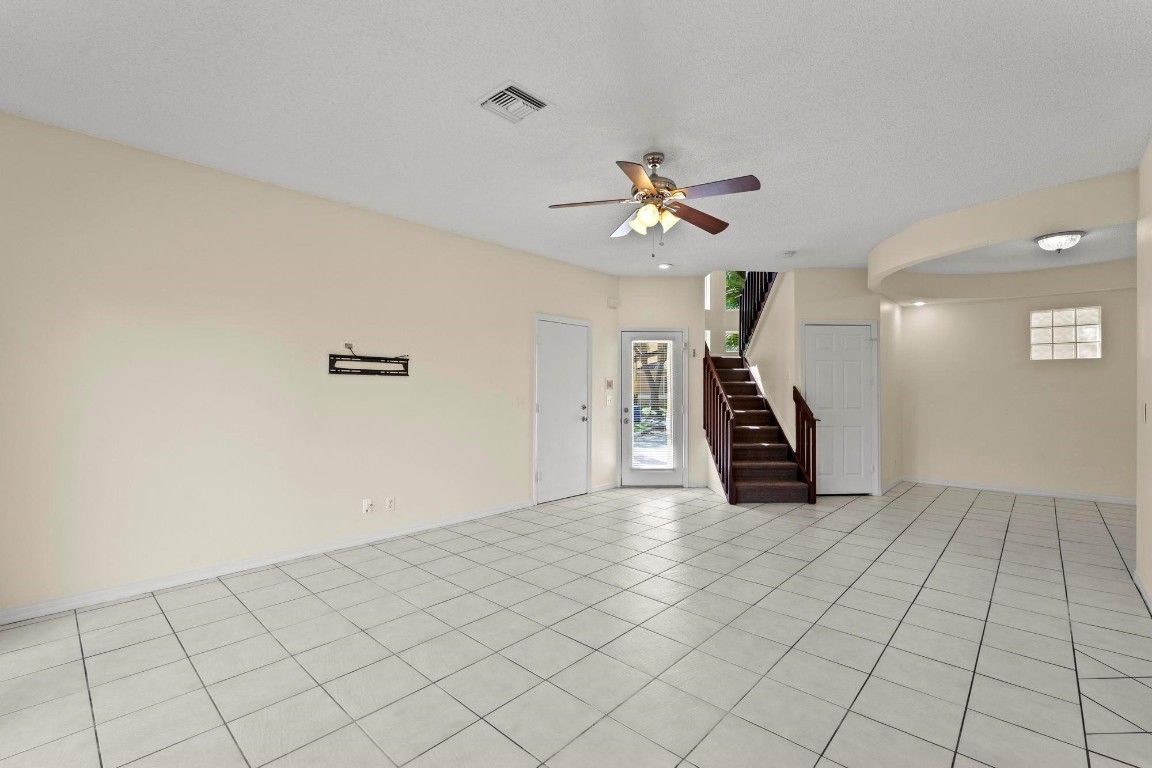 11249 Lakeview Drive, Coral Springs