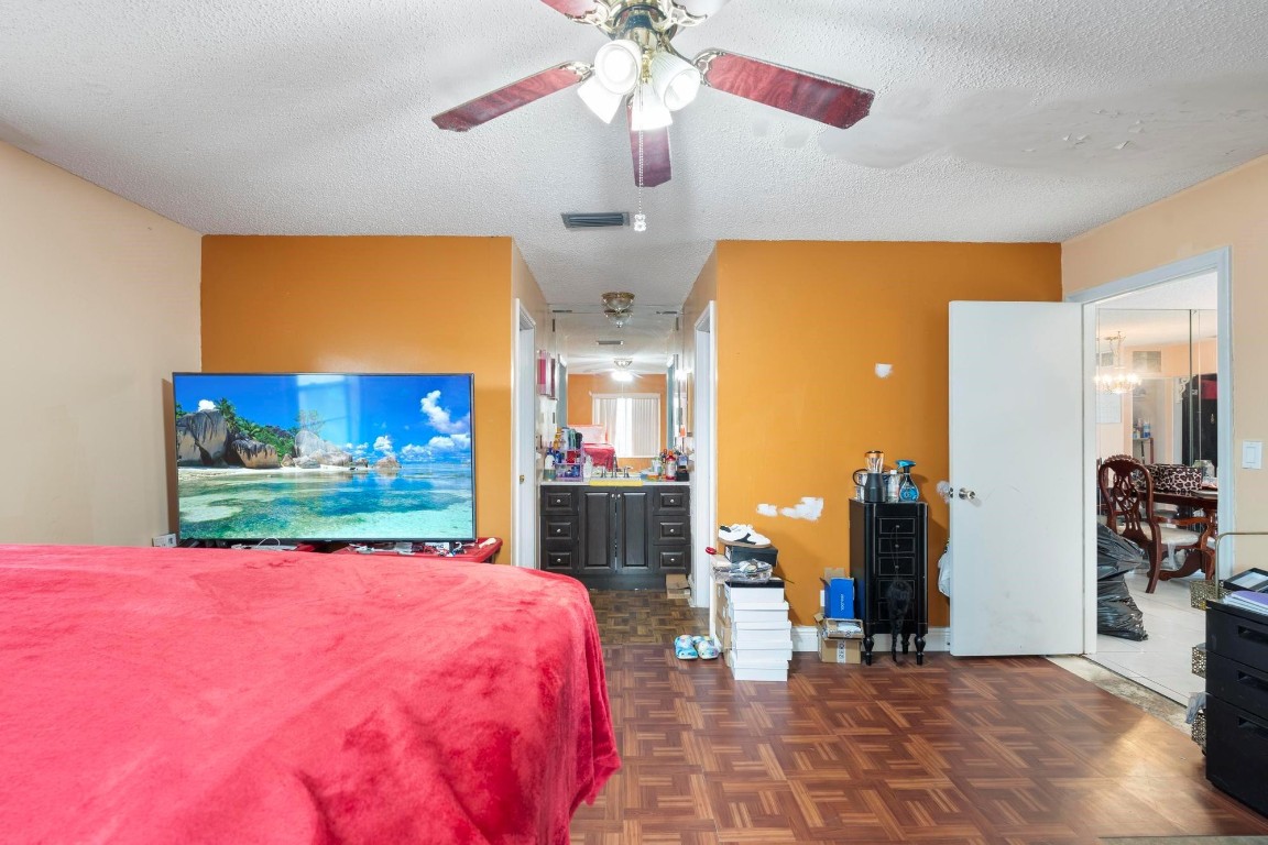 1900 SW 85th Avenue, North Lauderdale