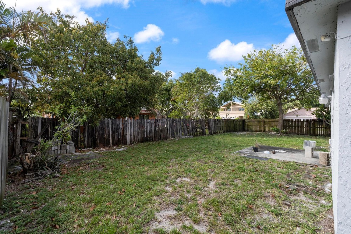 1900 SW 85th Avenue, North Lauderdale