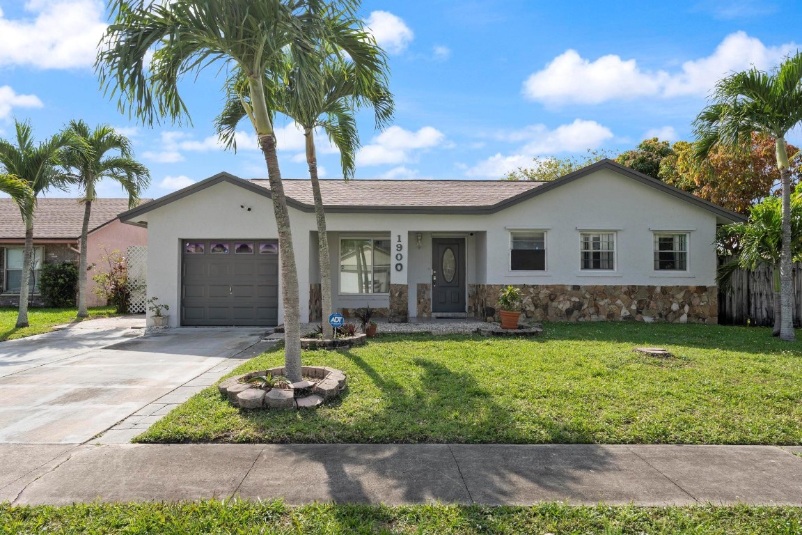 1900 SW 85th Avenue, North Lauderdale