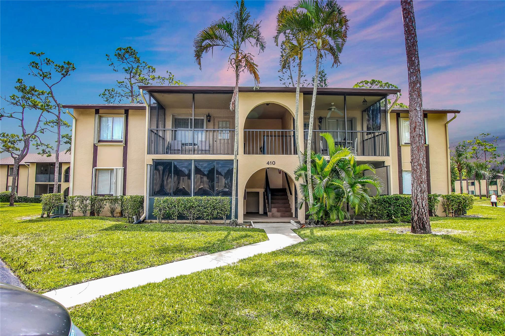 410 Pine Glen Lane D1, Greenacres Unit: D1