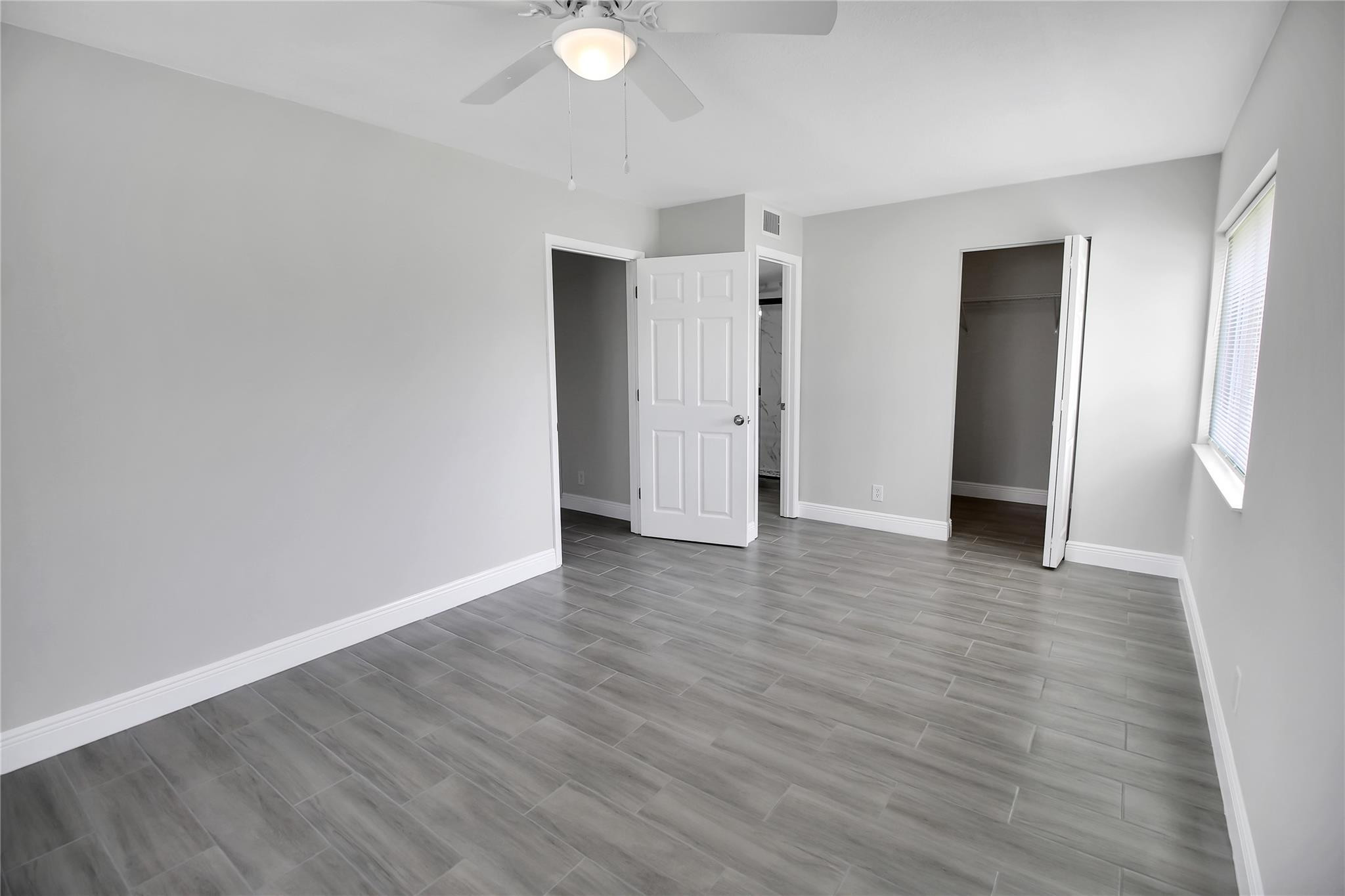 410 Pine Glen Lane D1, Greenacres Unit: D1