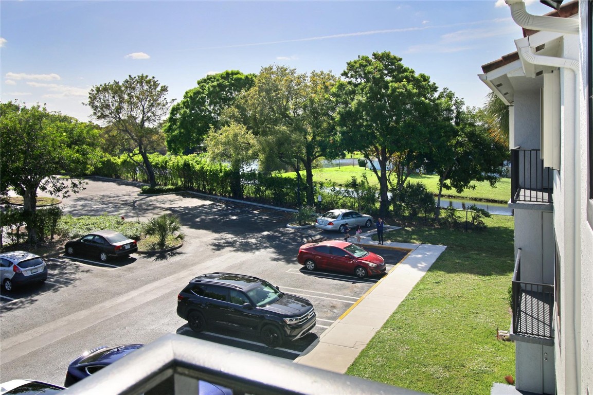 9288 W Atlantic Bl 1135, Coral Springs Unit: 1135