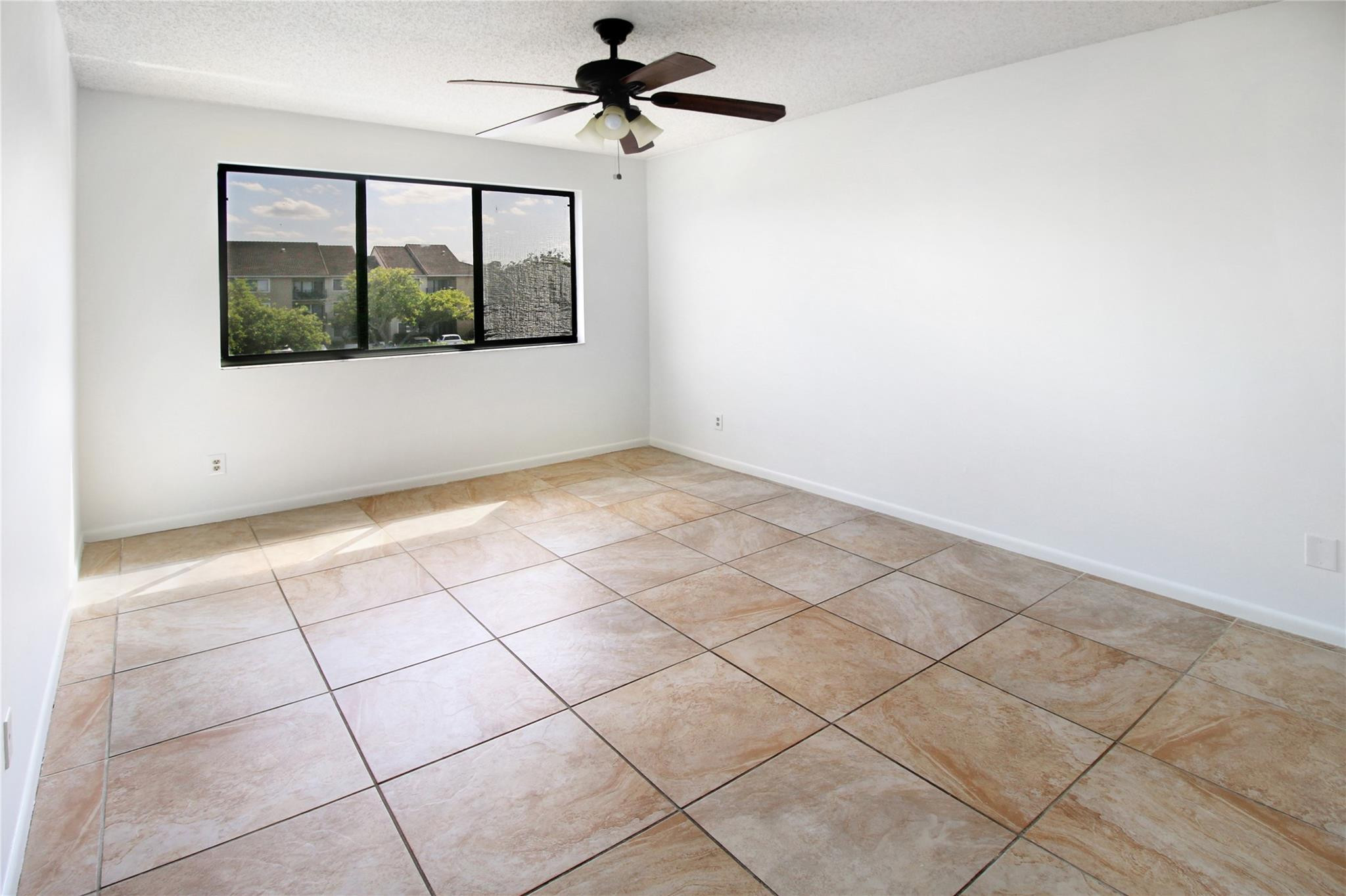 9288 W Atlantic Bl 1135, Coral Springs Unit: 1135