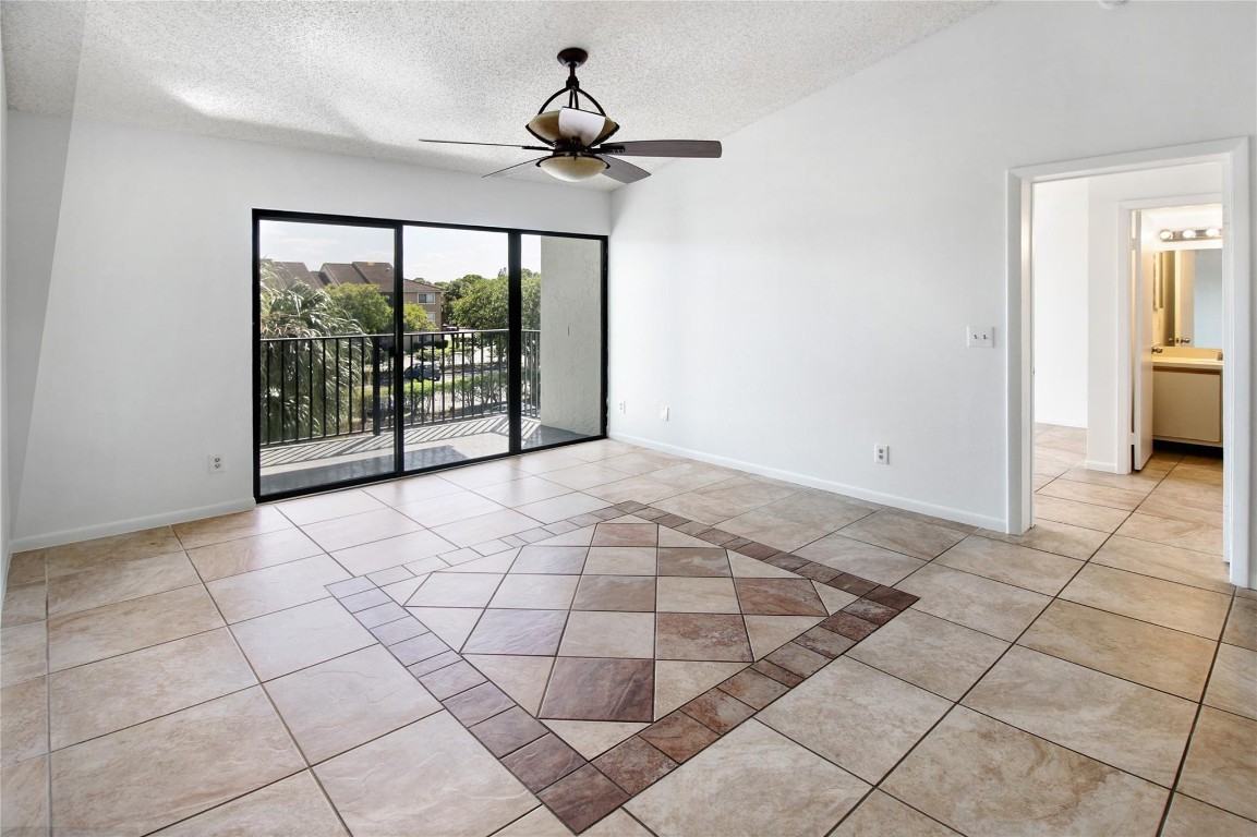 9288 W Atlantic Bl 1135, Coral Springs Unit: 1135