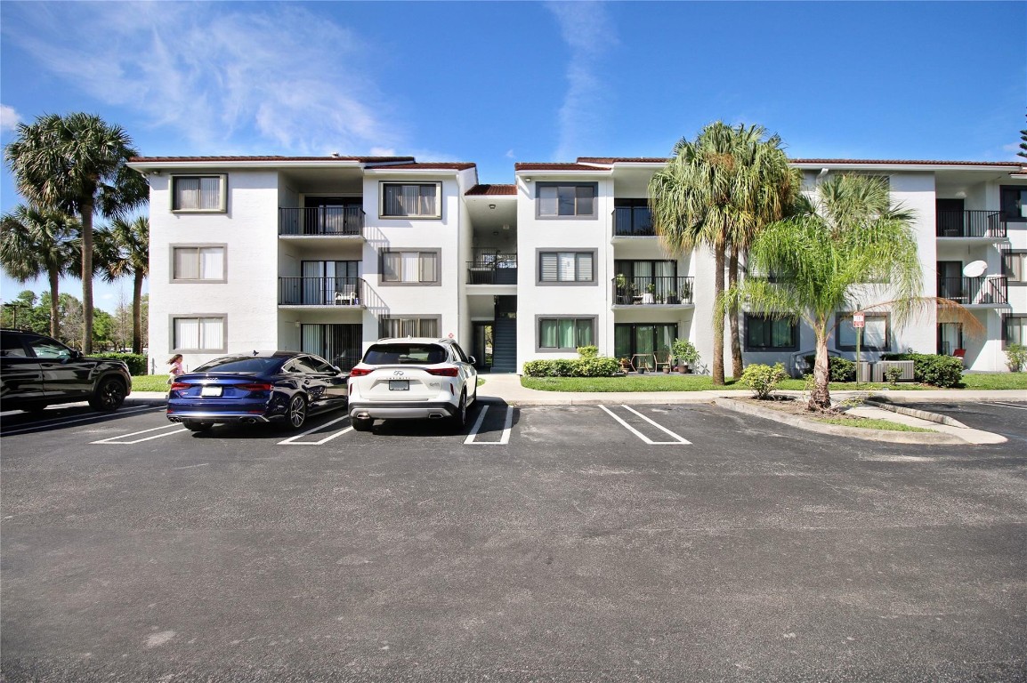 9288 W Atlantic Bl 1135, Coral Springs Unit: 1135