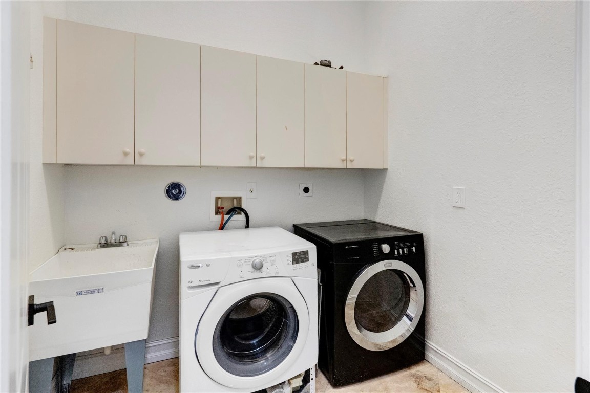 7992 NW 109th Lane, Parkland